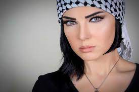 سلطان تغني لفلسطين