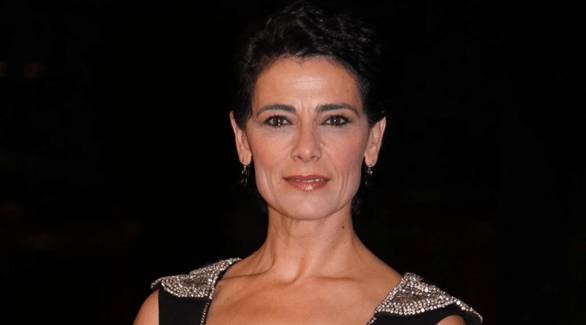 فوز عباس بجائزة مهرجان المتوسط