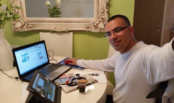 سجال كجك ـ ادرعي يعري الاعلام الاسرائيلي
