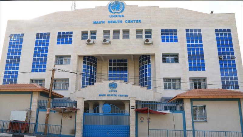 ورشة لصيانة مباني ومراكز الأونروا