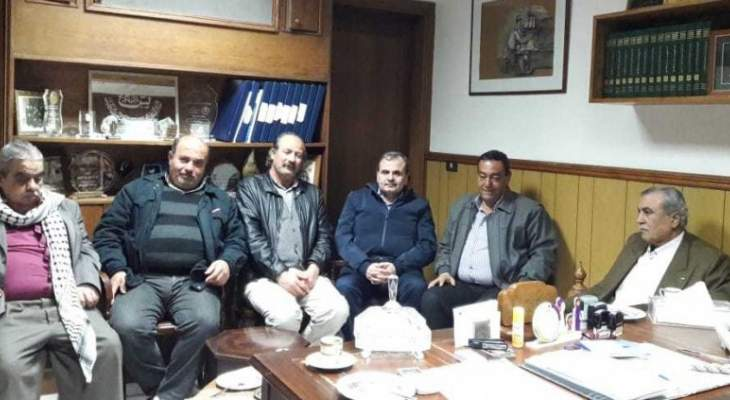 البزري يدعو الى إعادة الحقوق المدنية للفلسطينيين