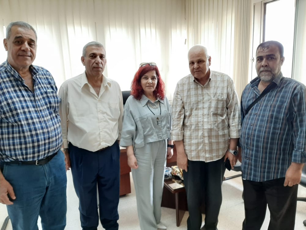 اللجان تهنئ بتسلم شما إدارة التعليم في الأونروا