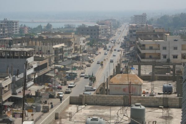 الأونروا تغلق المدارس في نهر البارد