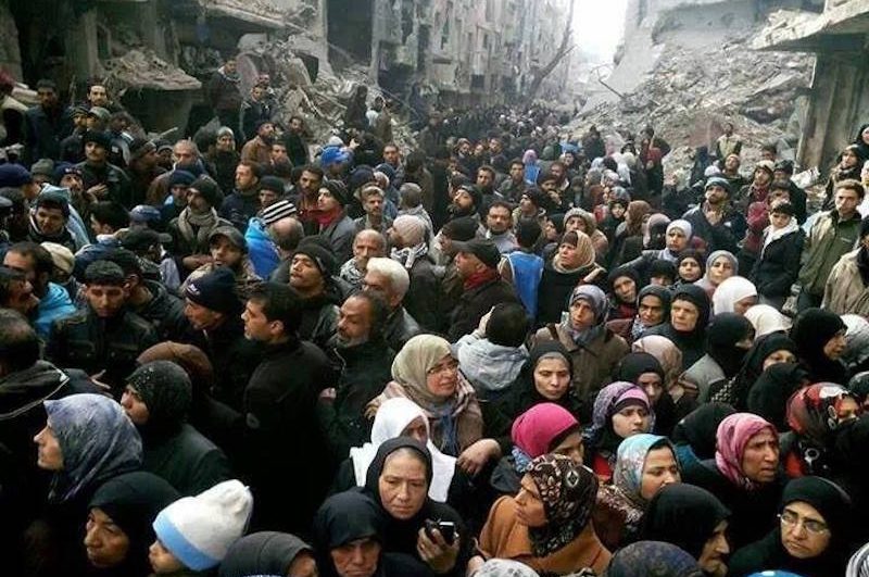 شبابية فلسطينيي سوريا تلوح بالتصعيد في وجه السفارة والوكالة