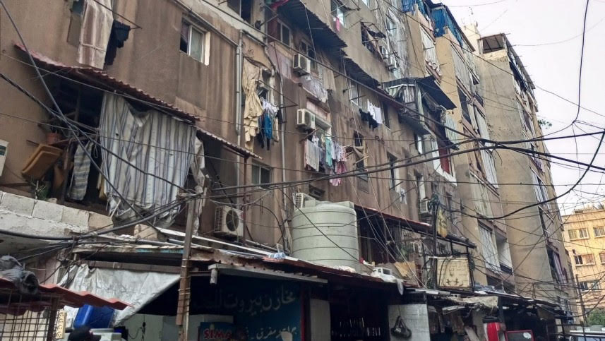 سكان مباني مستشفى غزة بلا ماء