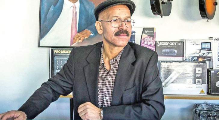 وفاة مغني قصائد توفيق زياد