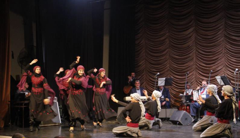 سهرة حنين لفلسطين في بيروت