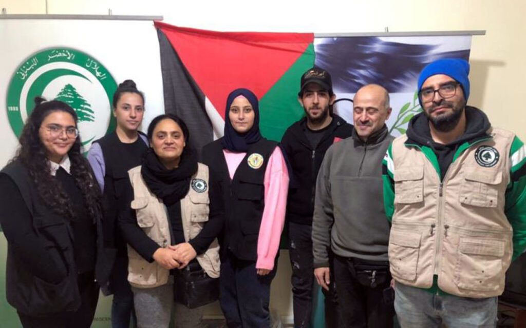 منحة للمسيحيين الفلسطينيين في لبنان بمناسبة الأعياد