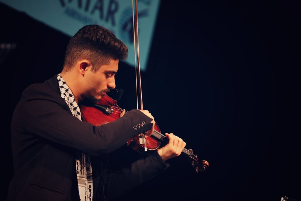 رباعي الجليل على مسرح الدراما في الدوحة