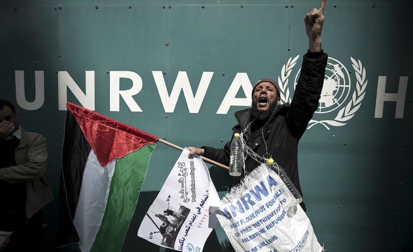 إتهام الأونروا بحرمان فلسطينيي سوريا من التوظيف