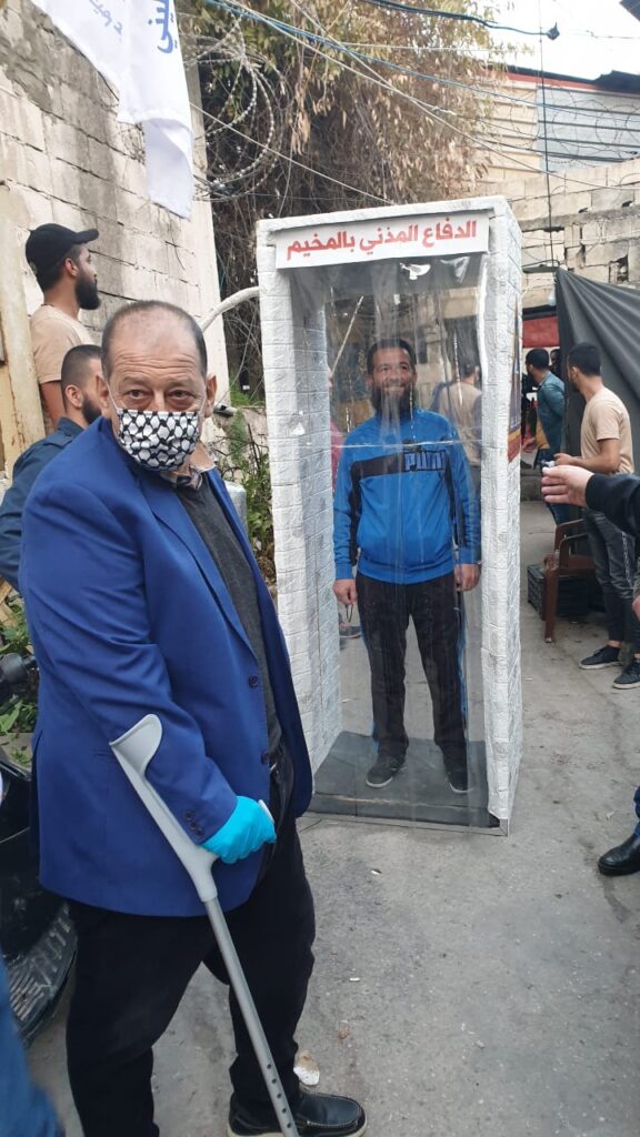 غرفة للتعقيم عند مدخل حي النبعة