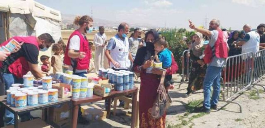 حليب كويتي لمخيمات لبنان