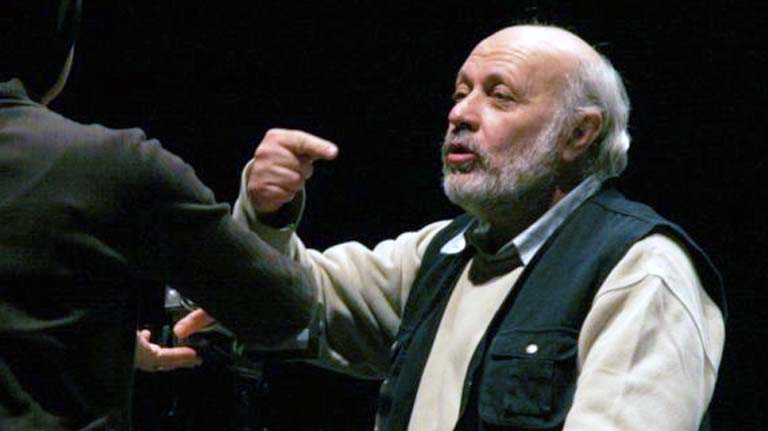 عساف يوبخ باريس على موقفها من أحداث غزة