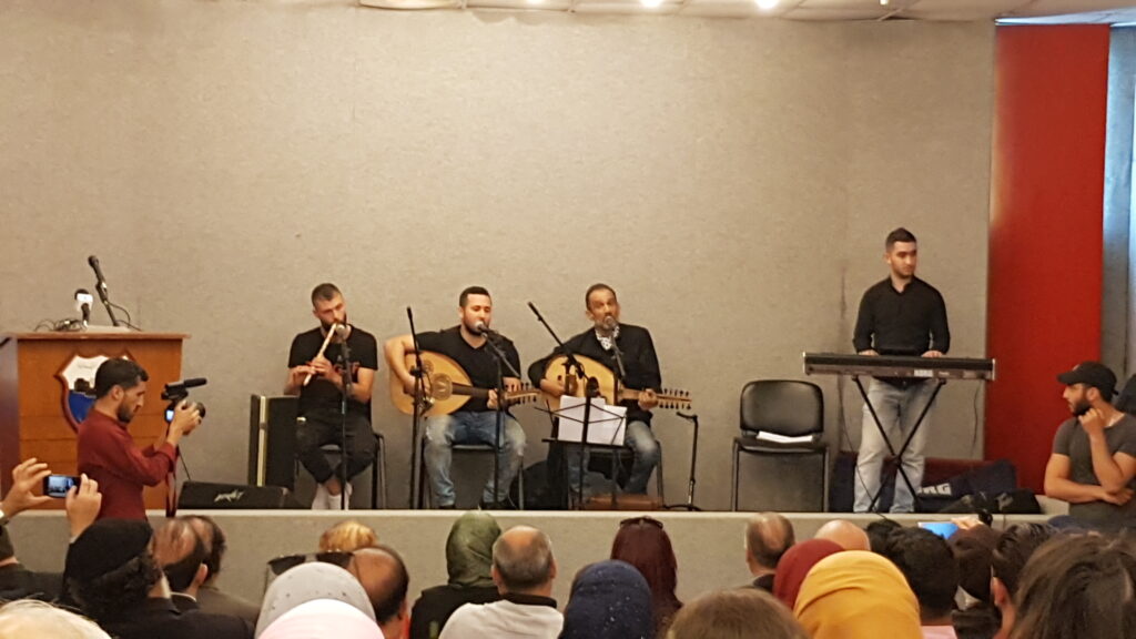 وتر وحكاية وطن في صيدا