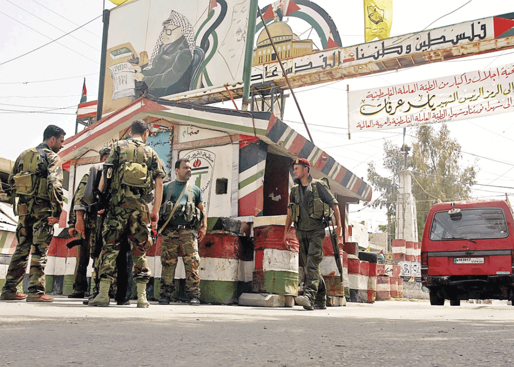 إدانة فلسطينيين خططوا لهجمات في عين الحلوة
