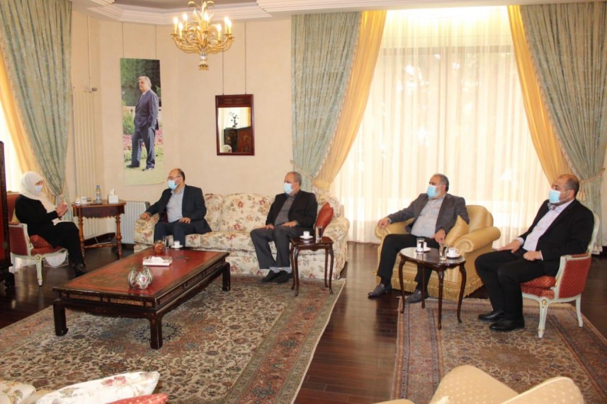 بركة: لن نسمح بتحويل مخيمات لبنان  الى صناديق بريد