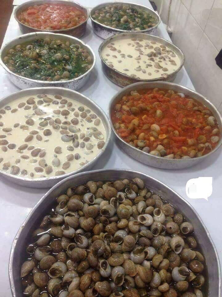 الحلزون أشهر الأكلات الشتوية في رام الله