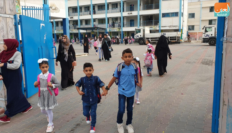 غياب المواصلات يعيق ذهاب فلسطينيي لبنان إلى المدارس