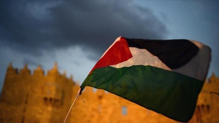 فصائل المنظمة في لبنان تحذر من الفتنة