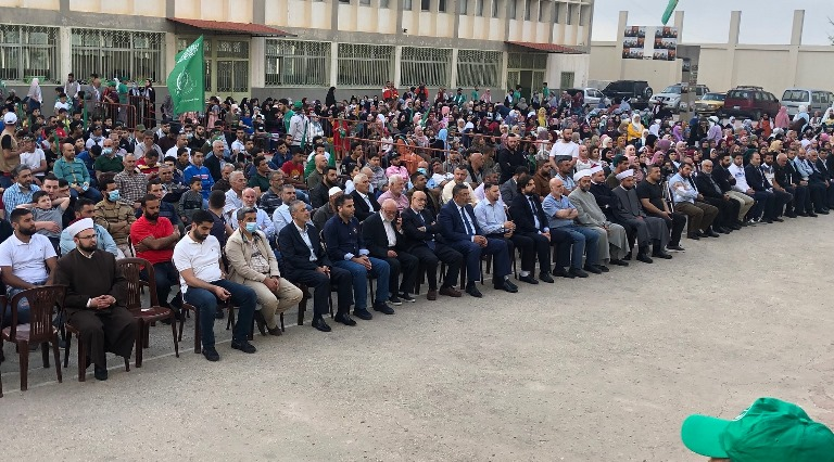 الضنية تحتفل بإنتصار غزة
