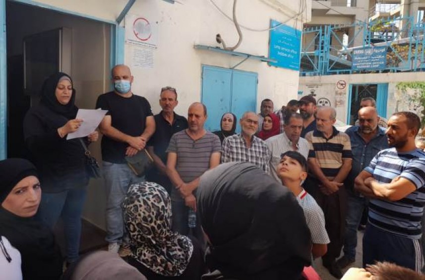 إعتصام لفلسطيني سوريا في البداوي بعد حرمانهم من مساعدة قدمتها الأونروا