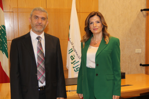 بيرم يعد بتعزيز العمالة الفلسطينية في لبنان