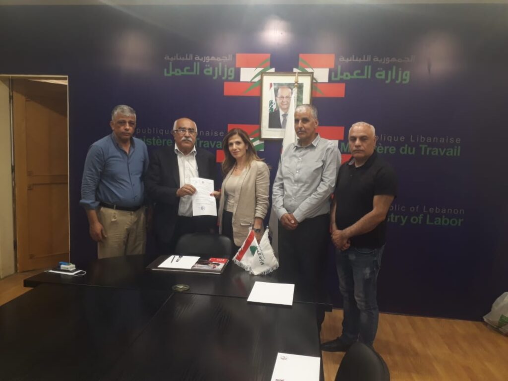 يمين تعد الشعبية بغض النظر عن العمال الفلسطينيين