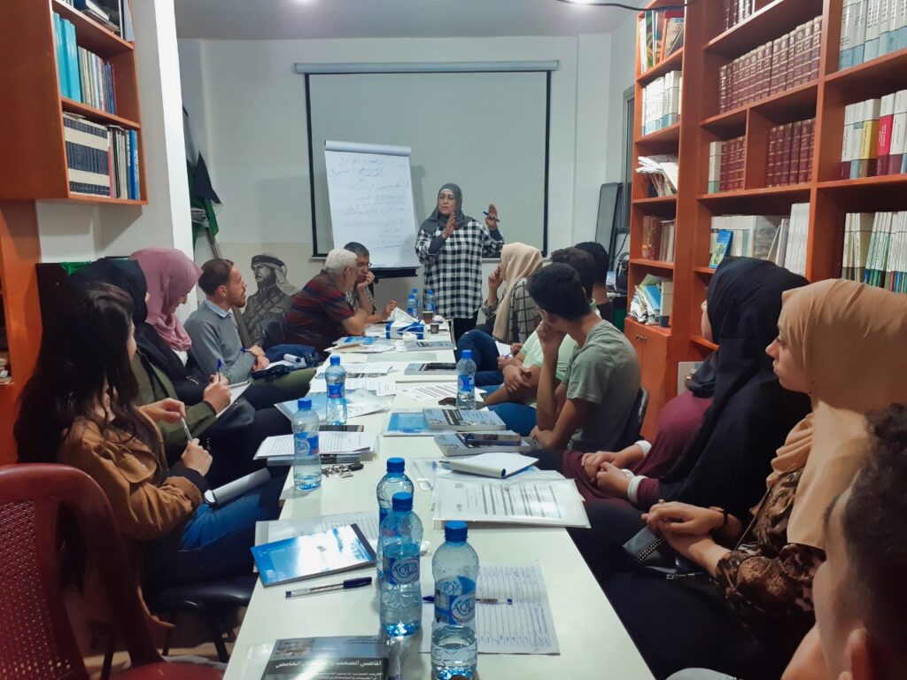 ندوة حول حقوق اللاجئين في البداوي