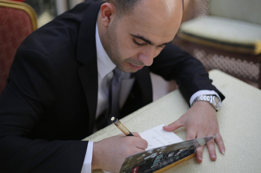 جودة لـ “شبابيك” : لا نحب المخيم لكنه تذكرتنا للعودة