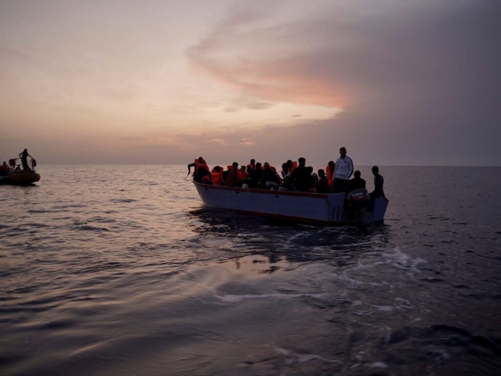 فلسطينيون في قارب موت لبناني