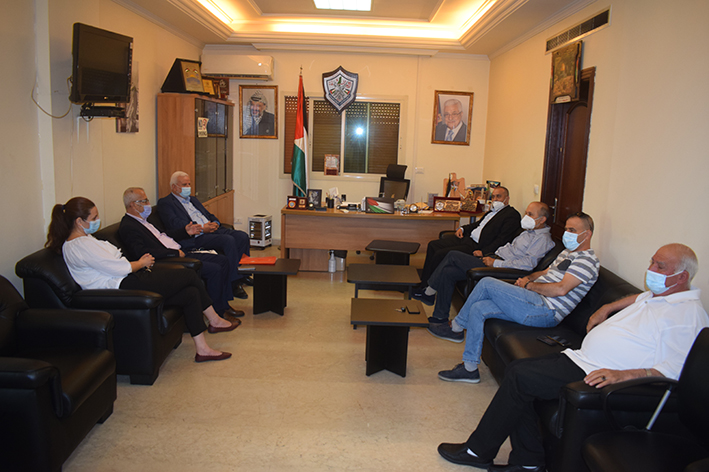 أبو العردات يشيد بدور الخيام في مساندة الأسرى