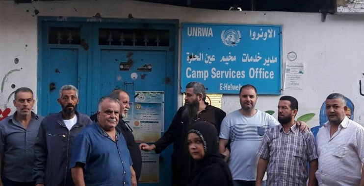 اللجان الشعبية ترفض تغيير مسمى مدير المخيم