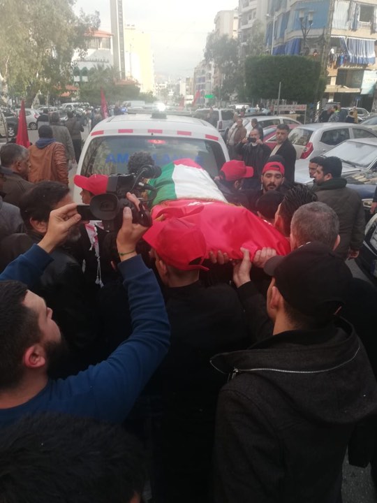 بيروت تشيع اليماني إلى مقبرة الشهداء
