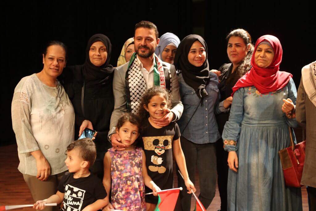 عمار حسن يغني لفلسطين على خشبة رسالات