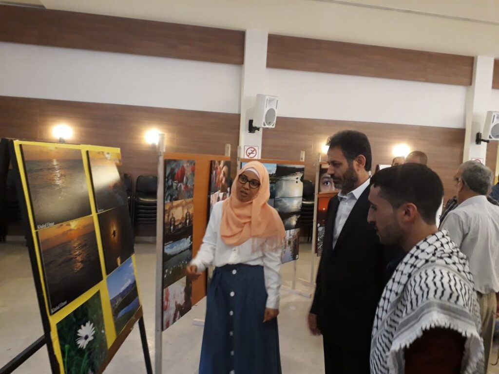 إبداعات “لاجئ” في قاعة بلدية صيدا