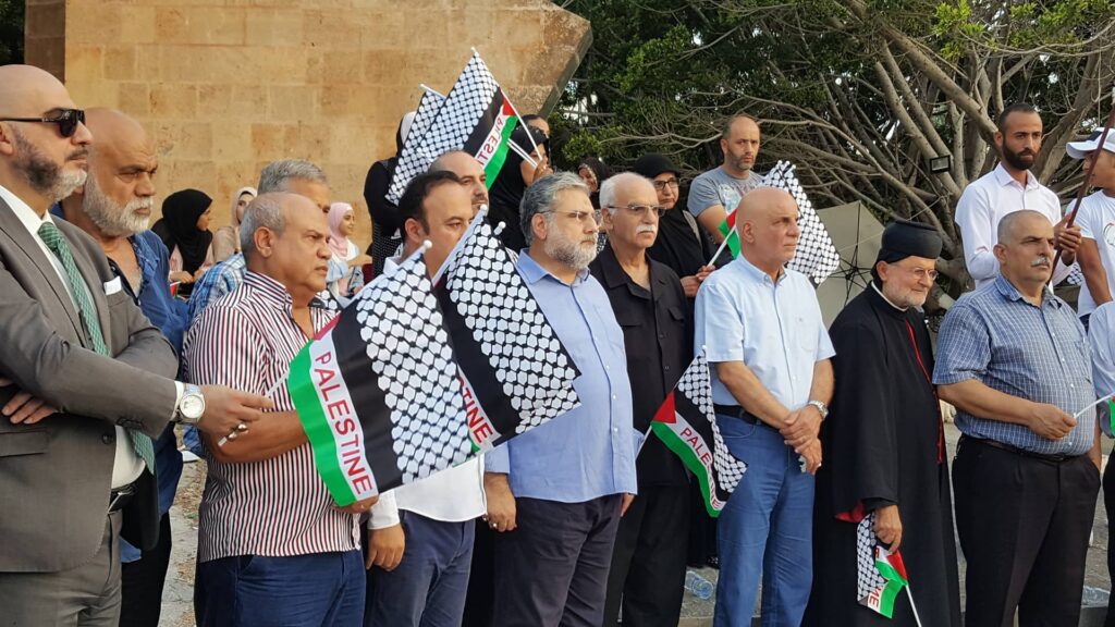وقفة تضامنية مع الشعب الفلسطيني في صور