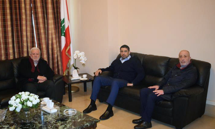 أبو العردات والحسن يبحثان أوضاع الفلسطينيين في لبنان