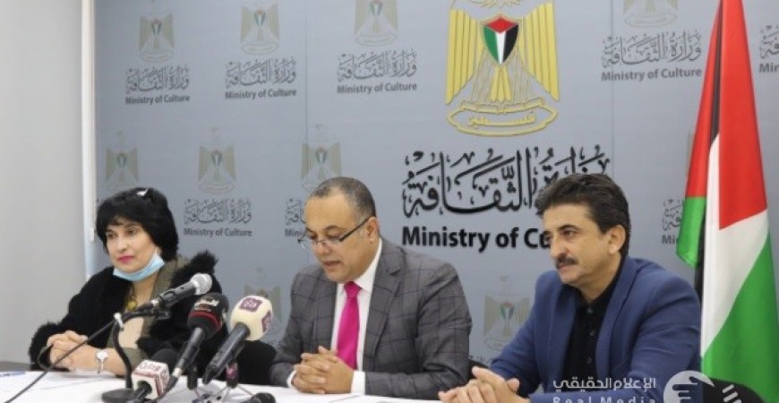 أبو سيف يعلن عن جوائز فلسطين للآداب والفنون والعلوم الإنسانية