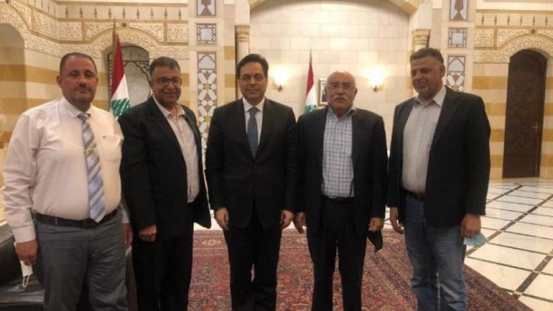 عبد العال يبحث أوضاع المخيمات مع دياب