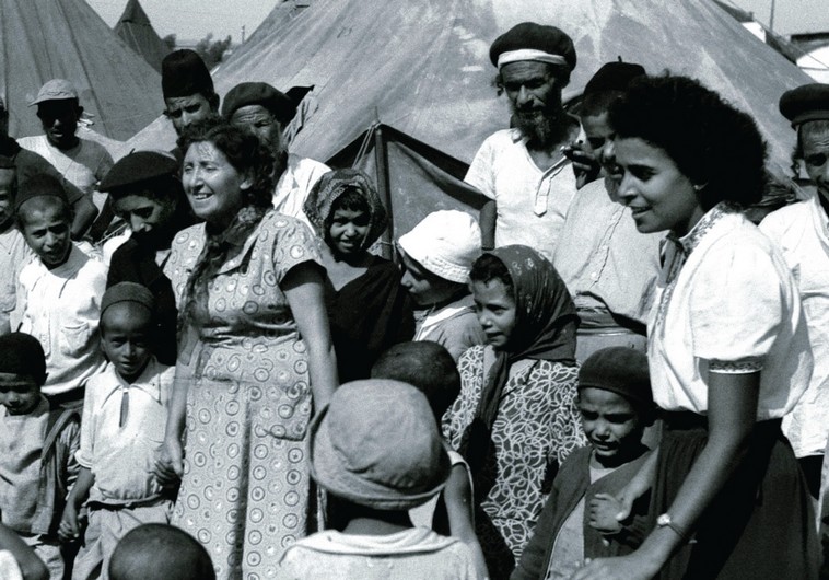إسرائيل تحاول تسوية قضية اللاجئين الفلسطينيين على حساب العرب وبأموالهم
