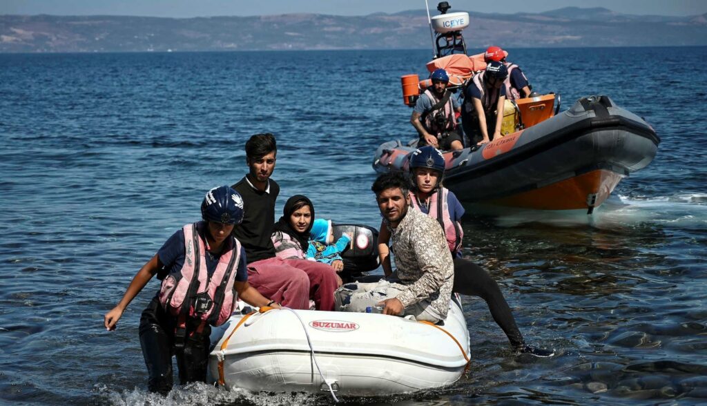 لبنان يحذر الغرب من ملايين المهاجرين غير الشرعيين