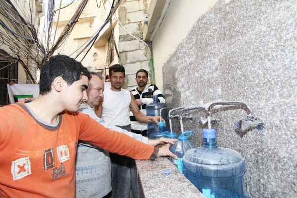 إجتماع ثلاثي لحل أزمة المياه في عين الحلوة