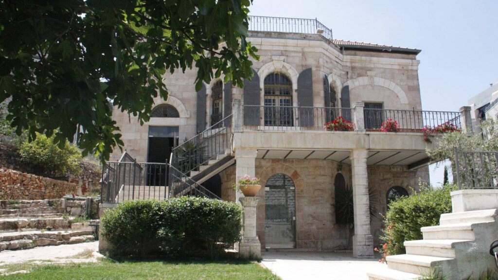 المتحف الفلسطيني ينظم ندوة عن السكاكيني