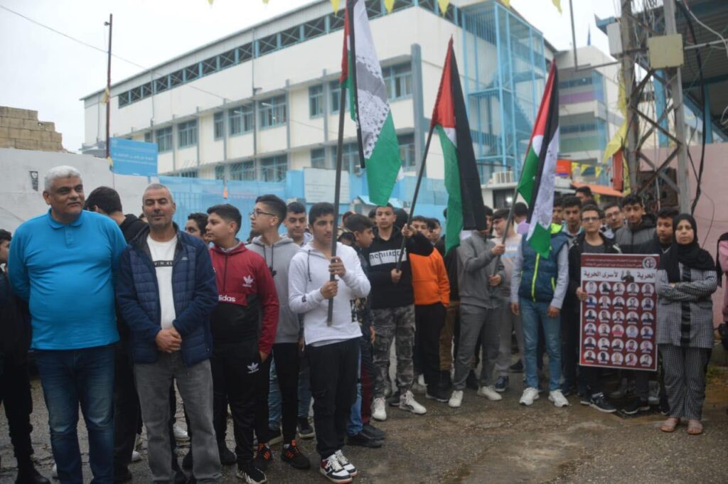 إعتصامات للتضامن مع الأسرى في مخيمات لبنان