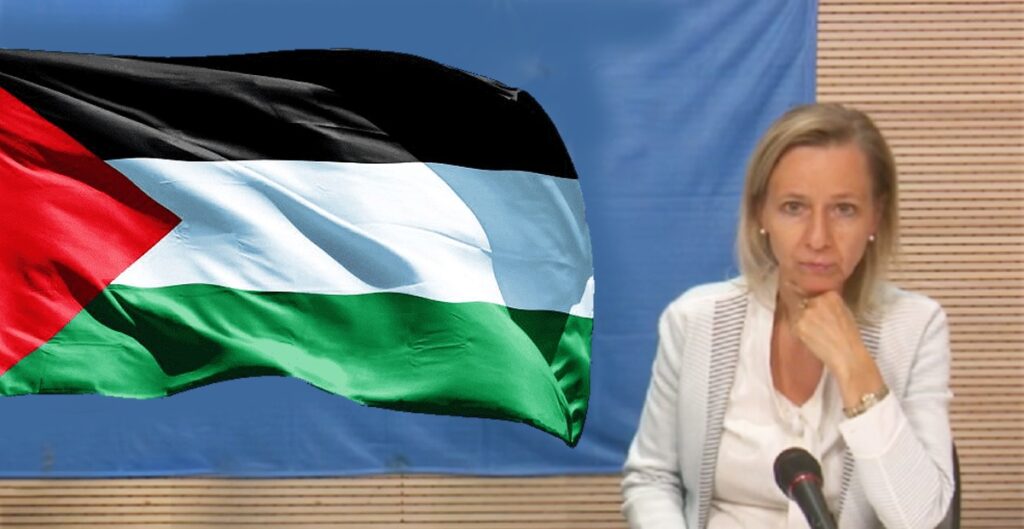 كلاوس: مطالب فلسطينيي سوريا من أولويات الأونروا