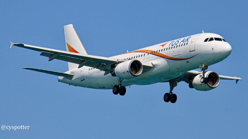 لبنان يحظر طائرات قبرصية بعد بيع أسهمها لإسرائيل