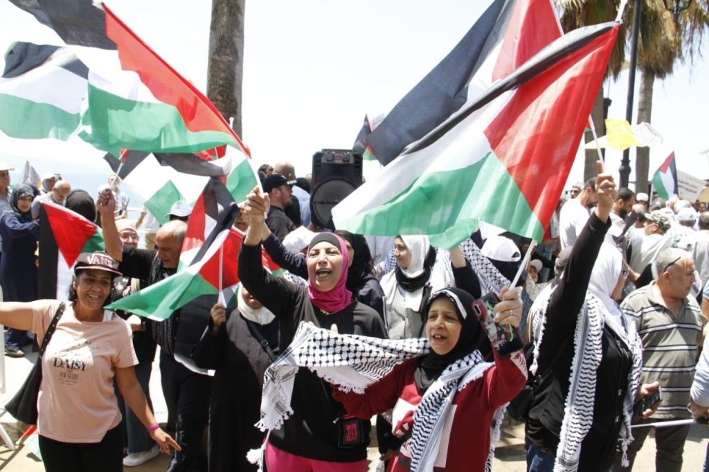 إعتصام أمام موفنبيك بيروت خلال إجتماع إستشارية الأونروا