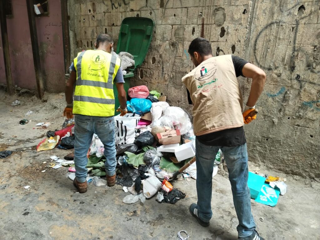 حملات إغاثة للتخفيف عن العائدين لعين الحلوة