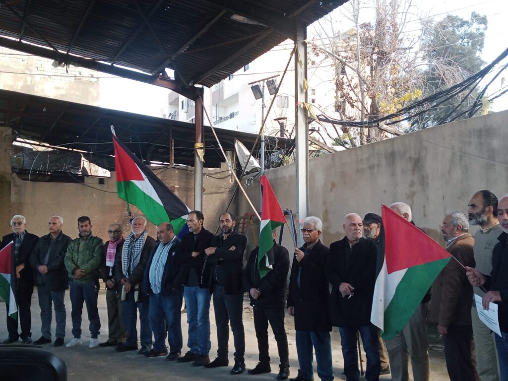 وقفة في صيدا للتنديد بإستهداف الأونروا