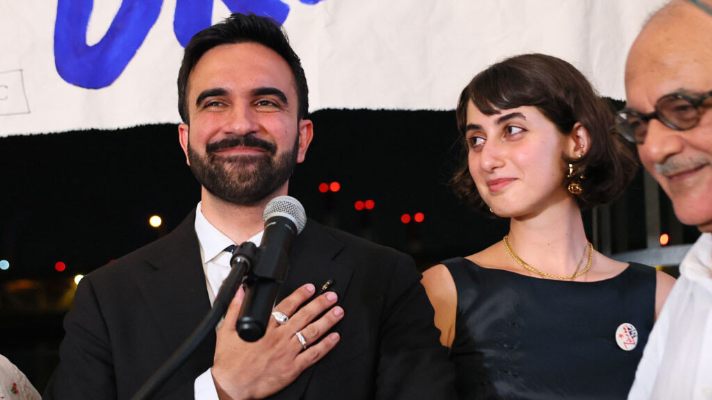 حملة ضد المسلمين بعد فوز ممداني في الإنتخابات التمهيدية لنيويورك